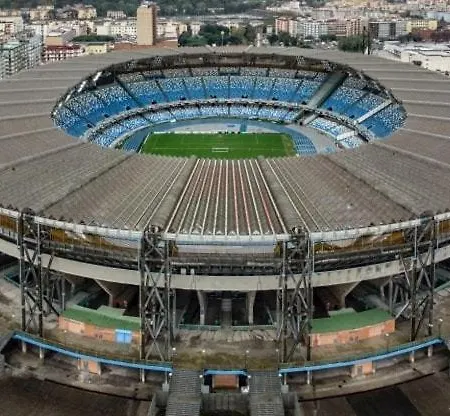 Vicstreet Metastasio * Nápoly